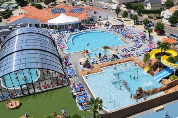 CAMPING VENDEE AVEC PISCINE 2