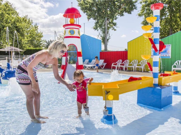 Jeux de camping et activités pour s'amuser en famille !