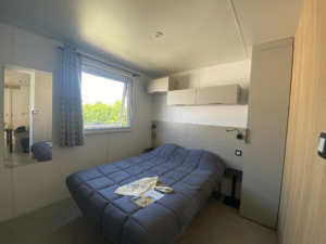 Chambre lit double du Mobilhome Baltique