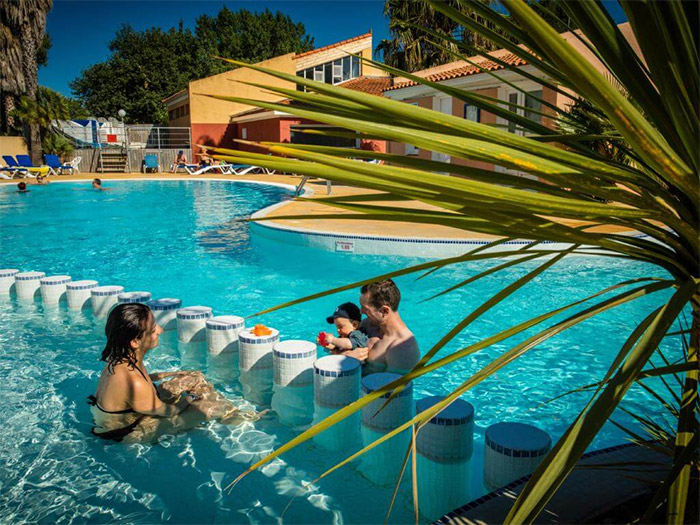 vacances à Argelès sur Mer dans un camping avec toboggan 