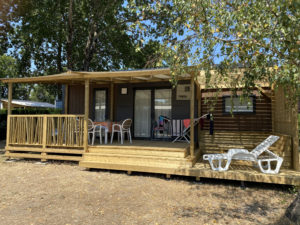 camping proposant la location de mobil home pour famille nombreuse