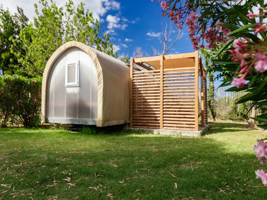 Chadotel Le Roussillon - Lodge coco