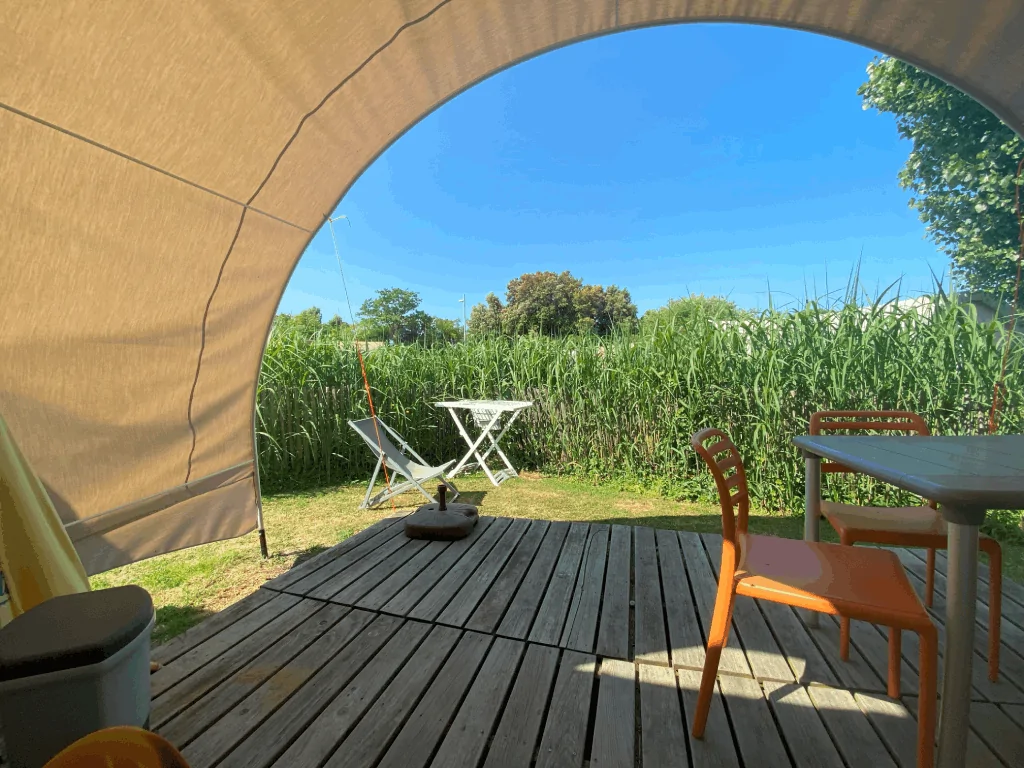 Lodge Coco terrasse - Photo non contractuelle