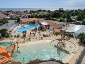 Camping accès direct plage Pornic